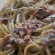 Fettuccine con Salmón Ahumado