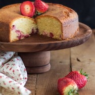 Bizcocho de fresas y nata