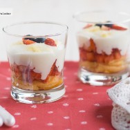 Falso tiramisú de fresas